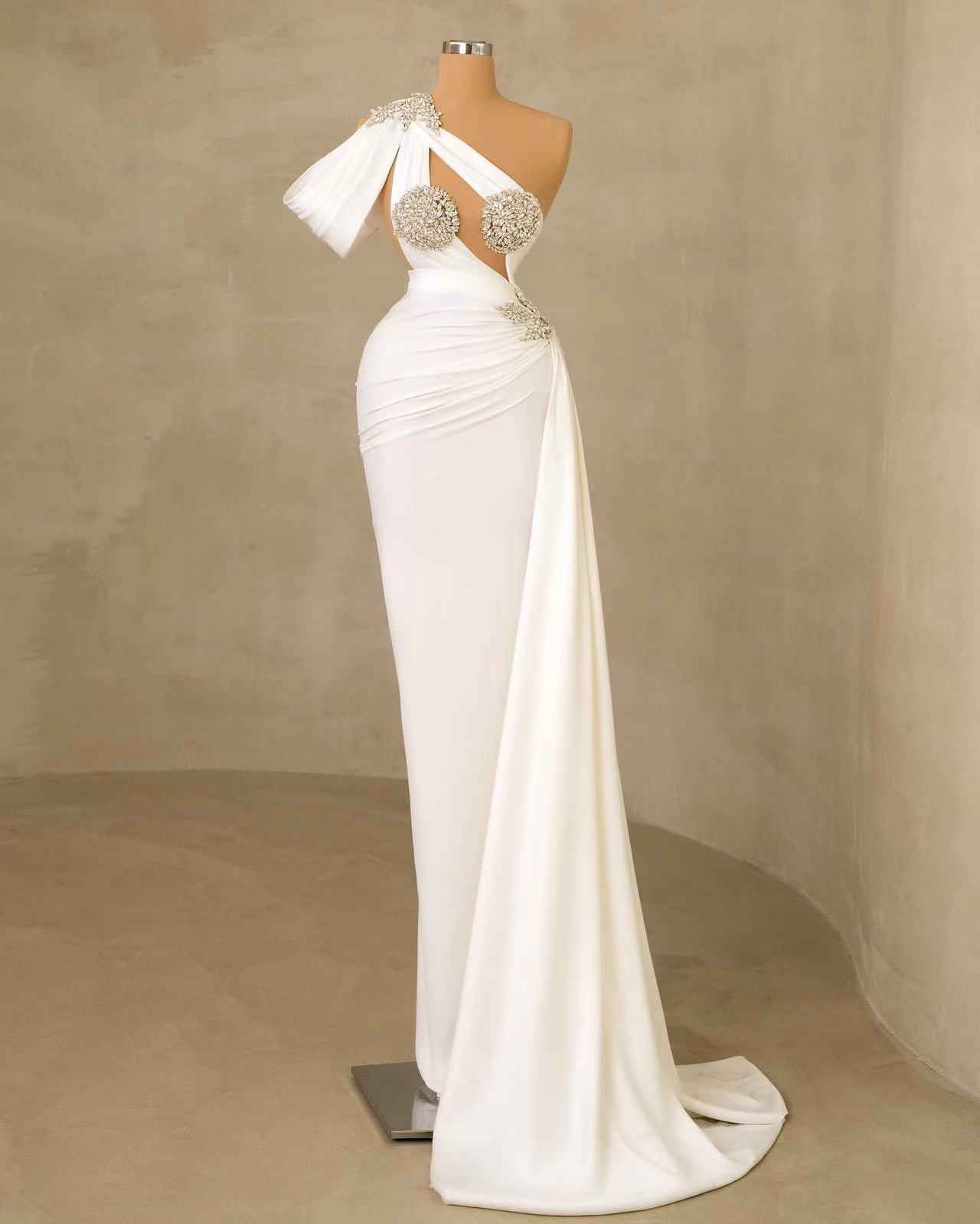chinese dress ladies Luxurious Long Mermaid One Shoulder Satin Beading Wedding Dress with Detachable Train main image 1