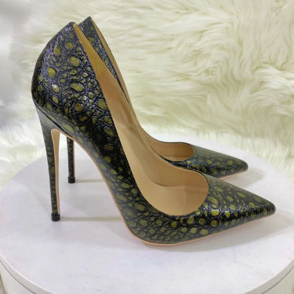 2024 New Fashion Embossing Pumps Black Pointed Toe Snake Skin High Heels Europe And America New 12CM Thin Heel Club Women Shoes