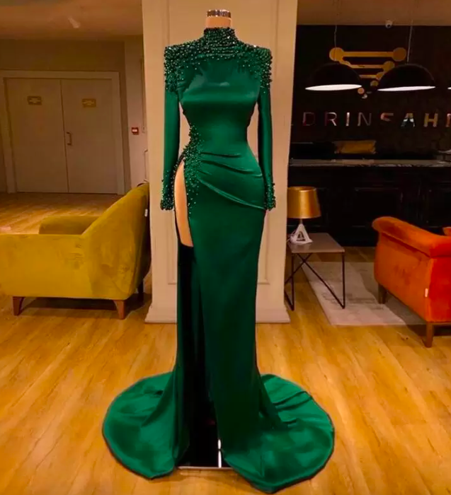 2022 Emerald Green Arabic Evening Dresses Long Sleeves High Slit Sexy ...