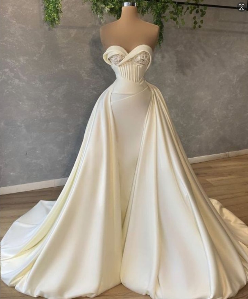 Satin Detachable Train Wedding Dresses Sweetheart Neckline Pearls ...
